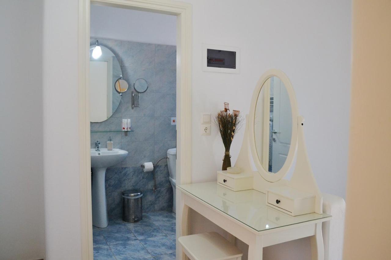 Mer Bleu Apartments Ambelas Bagian luar foto